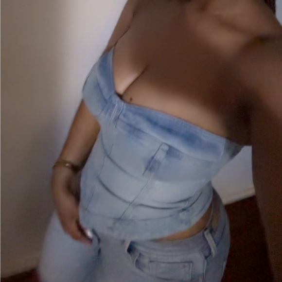 Mint condition blue denim corset - Picture 2 of 5